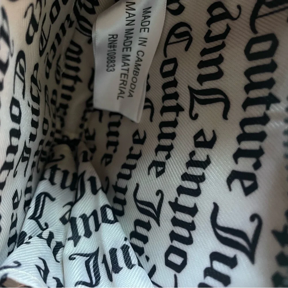 JUICY COUTURE FAUX FUR WRISTLET - Picture 4 of 4